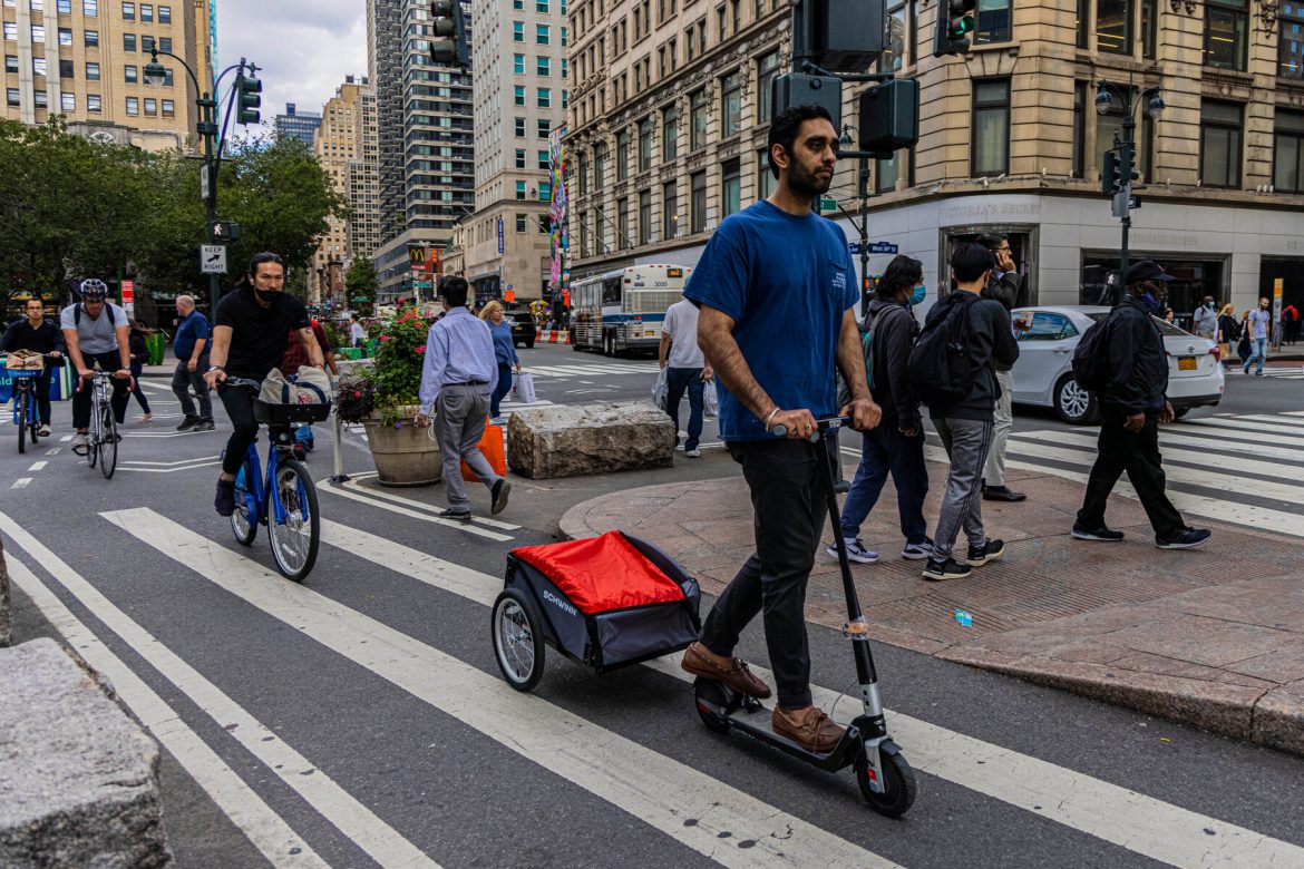 The Benefits of E-bike Lithium Batteries: Powering Your Ride to a Greener Future